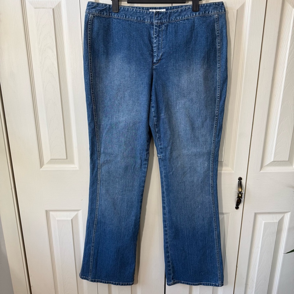 Alexis by Dana Buchman Boot Cut Jeans Flat Front Women’s Size 12